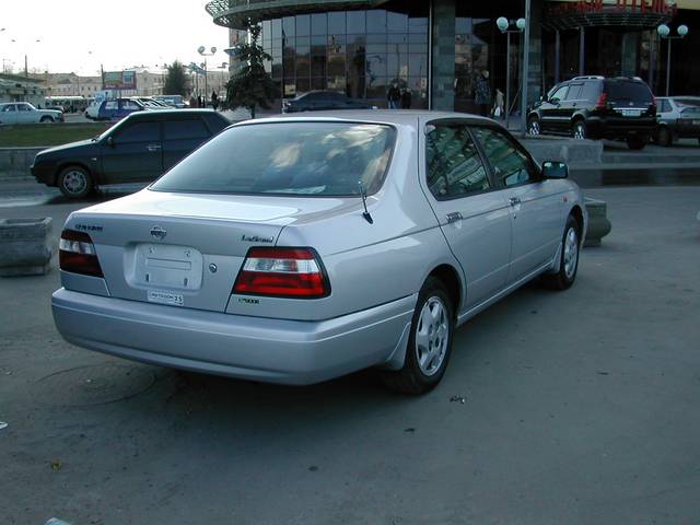 1999 Nissan Bluebird