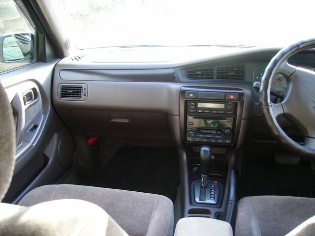 1999 Nissan Bluebird