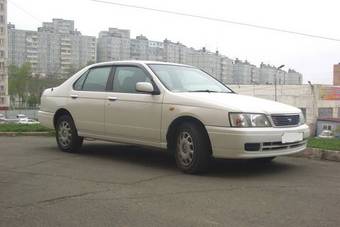 1999 Nissan Bluebird