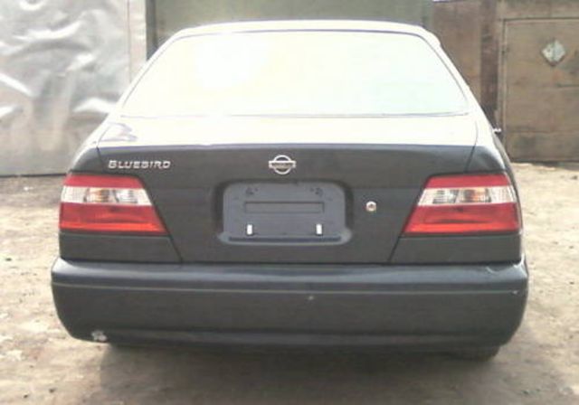 1999 Nissan Bluebird