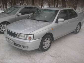 1999 Nissan Bluebird