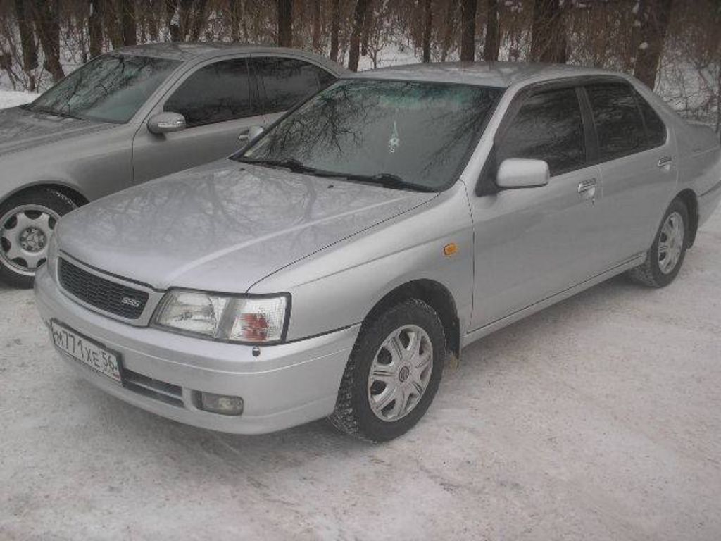 1999 Nissan Bluebird