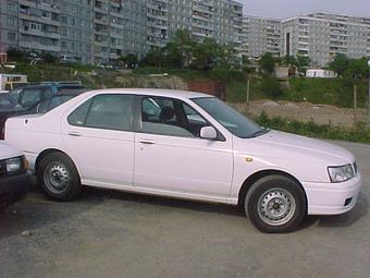 1999 Nissan Bluebird