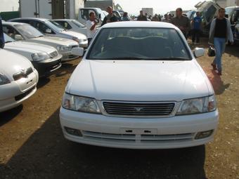 1999 Nissan Bluebird