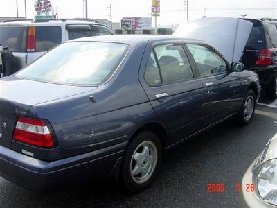 1999 Nissan Bluebird Pictures