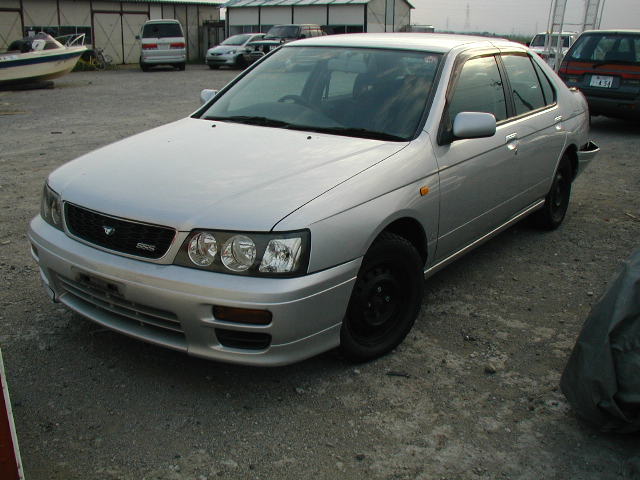 1999 Nissan Bluebird Photos