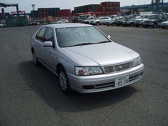 1999 Nissan Bluebird Pictures