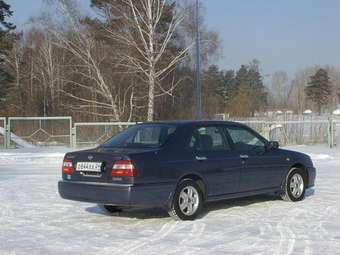 1999 Nissan Bluebird Pics