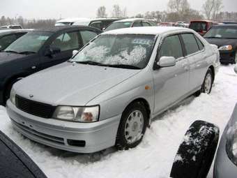 1999 Nissan Bluebird