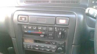 1999 Nissan Bluebird Pictures