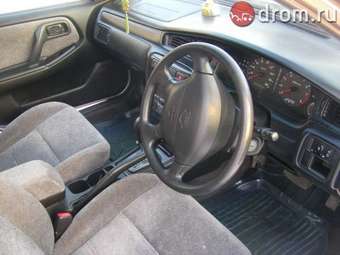 1999 Nissan Bluebird Pictures