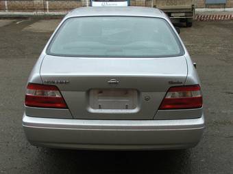 1999 Nissan Bluebird Pics