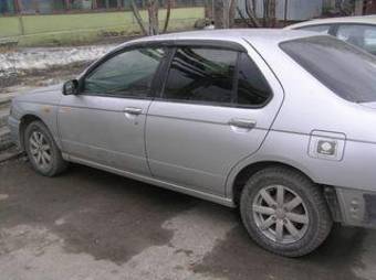1999 Nissan Bluebird Photos
