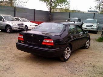 1999 Nissan Bluebird Photos