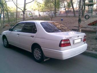 1999 Nissan Bluebird Photos