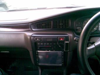 1999 Nissan Bluebird Photos