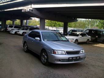 1999 Nissan Bluebird Photos