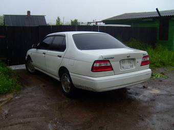 1999 Nissan Bluebird Photos