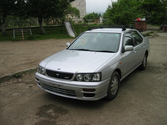 2000 Nissan Bluebird