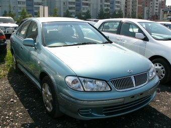 2000 Nissan Bluebird