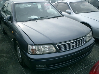 2000 Nissan Bluebird