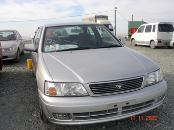 2000 Nissan Bluebird