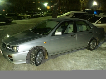 2000 Nissan Bluebird