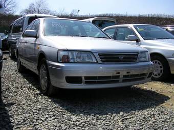 2000 Nissan Bluebird