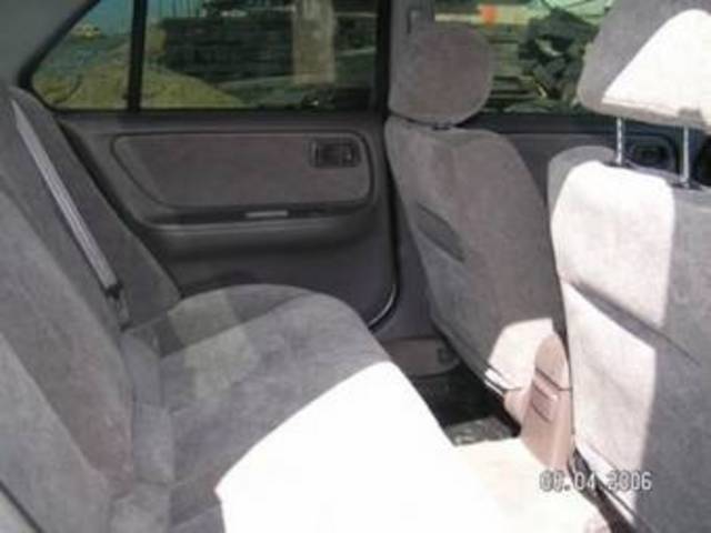 2000 Nissan Bluebird