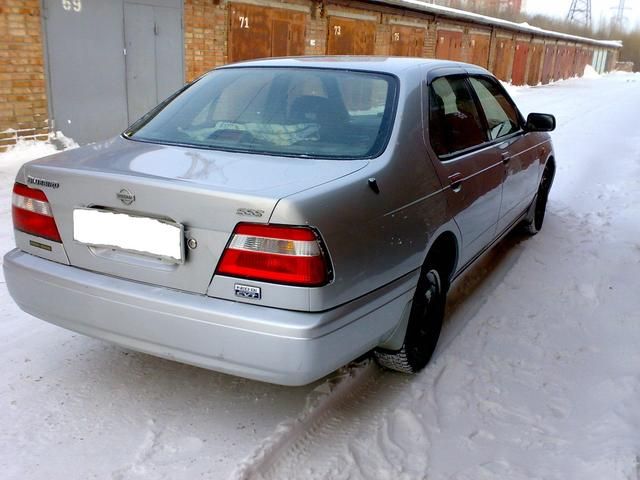 2000 Nissan Bluebird