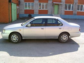 2000 Nissan Bluebird