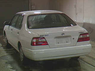 2000 Nissan Bluebird Pictures