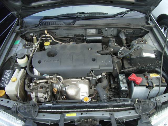 2000 Nissan Bluebird Photos