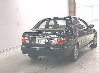 2000 Nissan Bluebird Photos