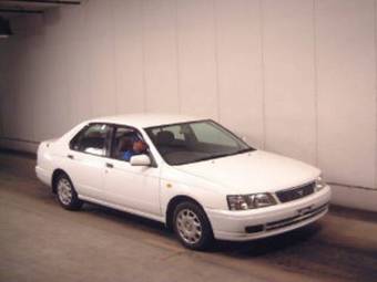 2000 Nissan Bluebird