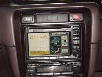 2000 Nissan Bluebird Photos