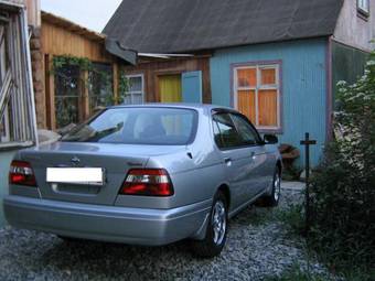 2000 Nissan Bluebird Photos