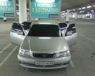 2000 Nissan Bluebird Photos