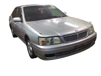 2000 Nissan Bluebird Photos