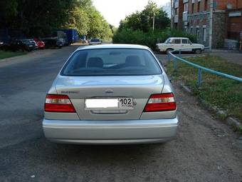 2000 Nissan Bluebird Photos