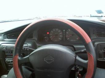 2000 Nissan Bluebird Pictures