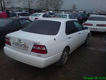 2000 Nissan Bluebird Pictures