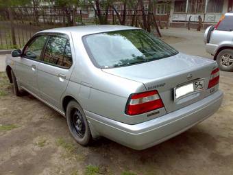 2000 Nissan Bluebird Photos