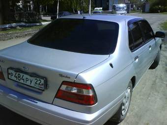 2000 Nissan Bluebird Photos