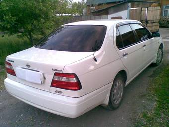2000 Nissan Bluebird Photos