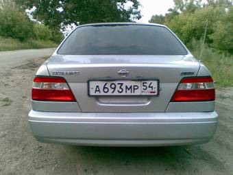 2000 Nissan Bluebird Images