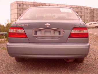 2000 Nissan Bluebird Pictures