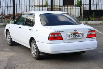 2000 Nissan Bluebird Pictures