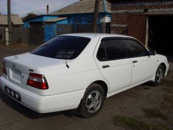 2000 Nissan Bluebird Photos