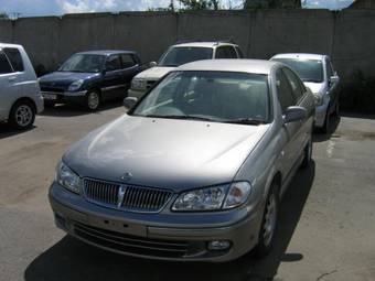 2001 Nissan Bluebird